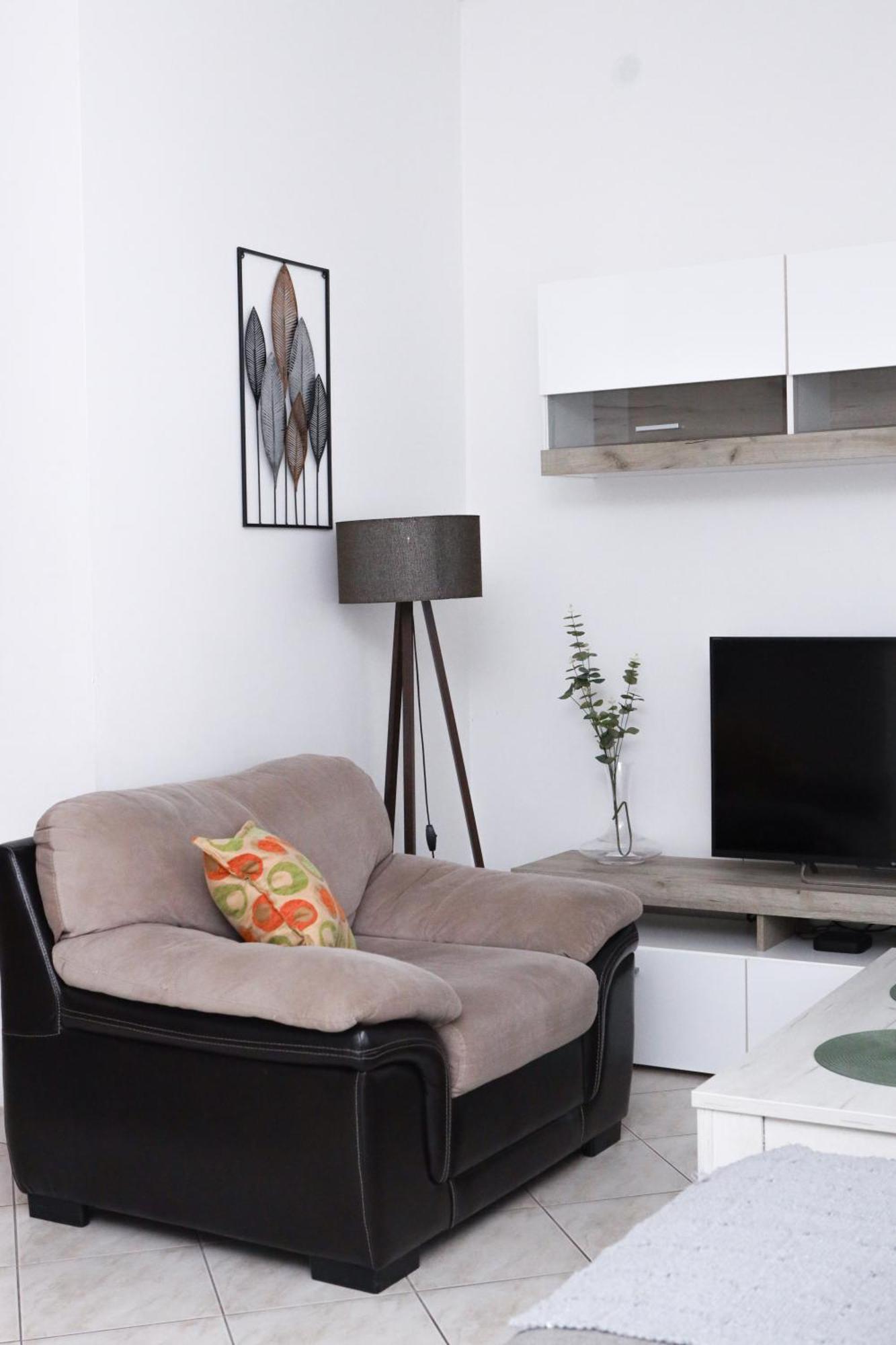 3-Bedroom Apartment With Panoramic Bay Views Kotor Exterior photo